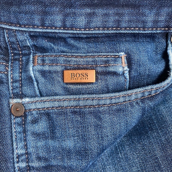 ❌❌❌SOLD❌❌❌Hugo Boss 2 pair for $30 1 pair for $20 - Picture 1 of 7